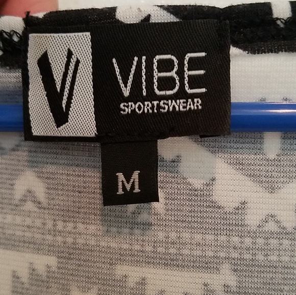 Aztec print skater dress - Picture 2 of 2